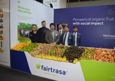 Pioneers of organic fruit with social impact!José Cubero, Roelant Komen, Leon Hijweege, Matthieu Mandon, Ben Huyghe en Alvaro de Mingo van Fairtrasa. Fairtrasa toonde haar nieuwe huisstijl.